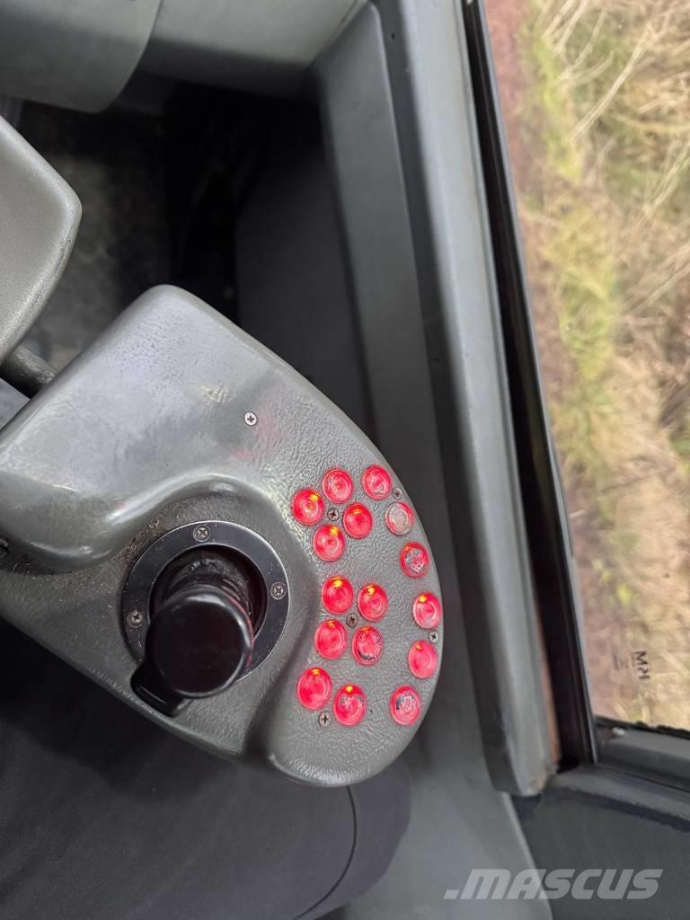 Valmet 860.3 Форвардери