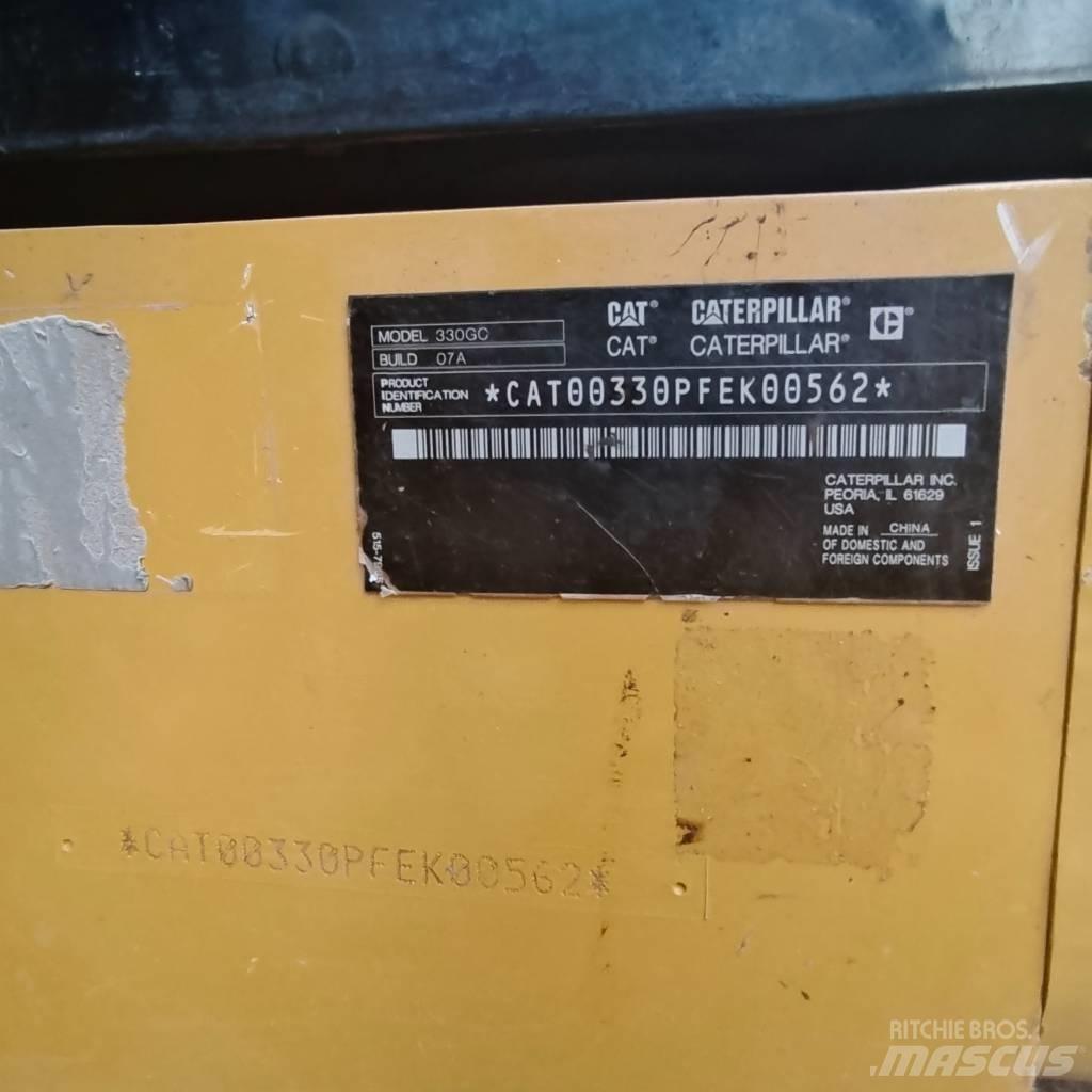 CAT 330GC Гусеничні екскаватори