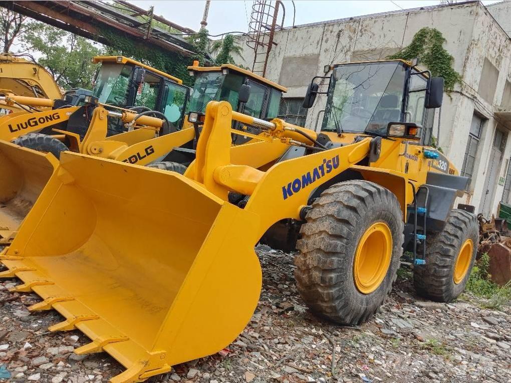 Komatsu WA 320-5 Фронтальні навантажувачі