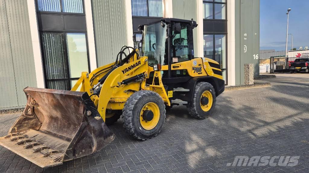 Yanmar V70s Фронтальні навантажувачі