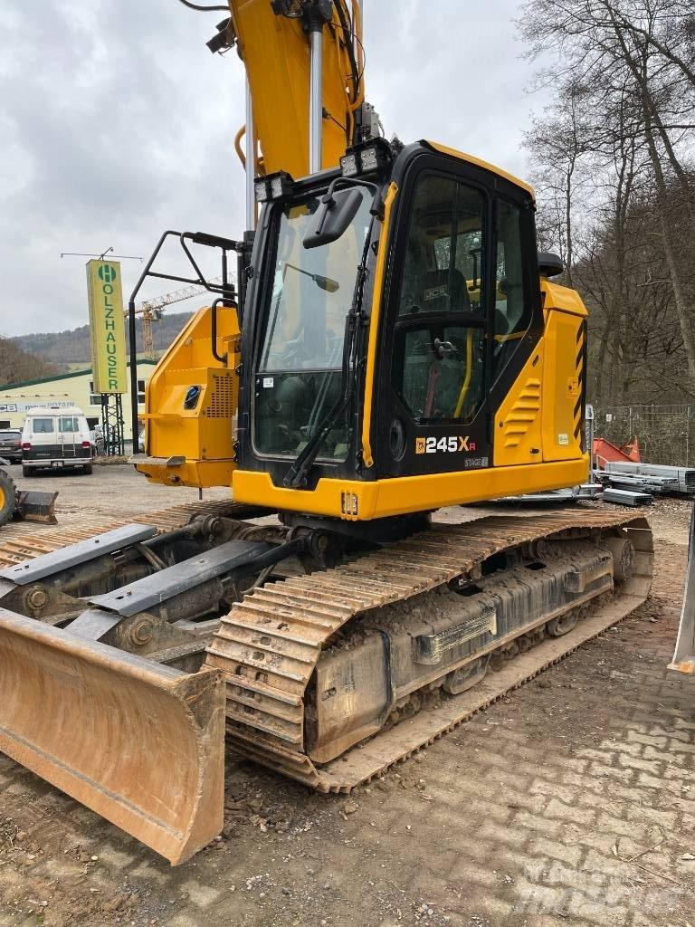 JCB 245 XR Гусеничні екскаватори