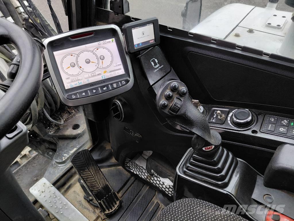 Bobcat E 57 W Колісні екскаватори