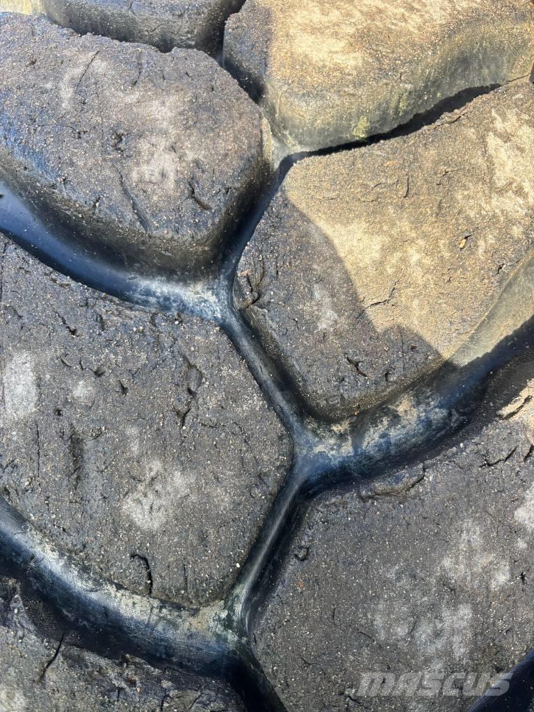 Volvo L 70 H Фронтальні навантажувачі