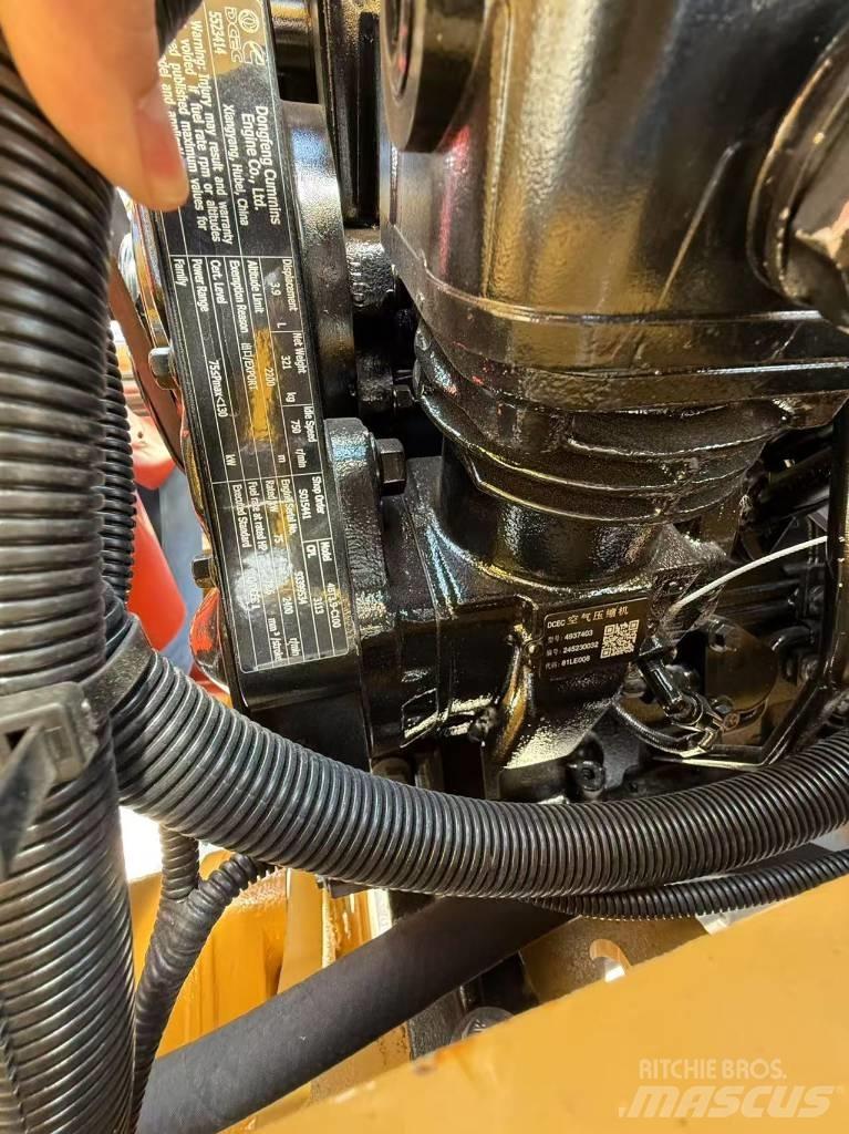 CAT 420 F Екскаватори-навантажувачі