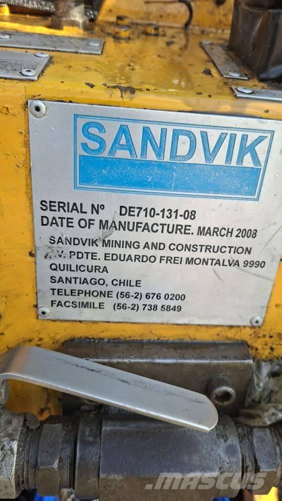 Sandvik DE710 Свердлильні установки