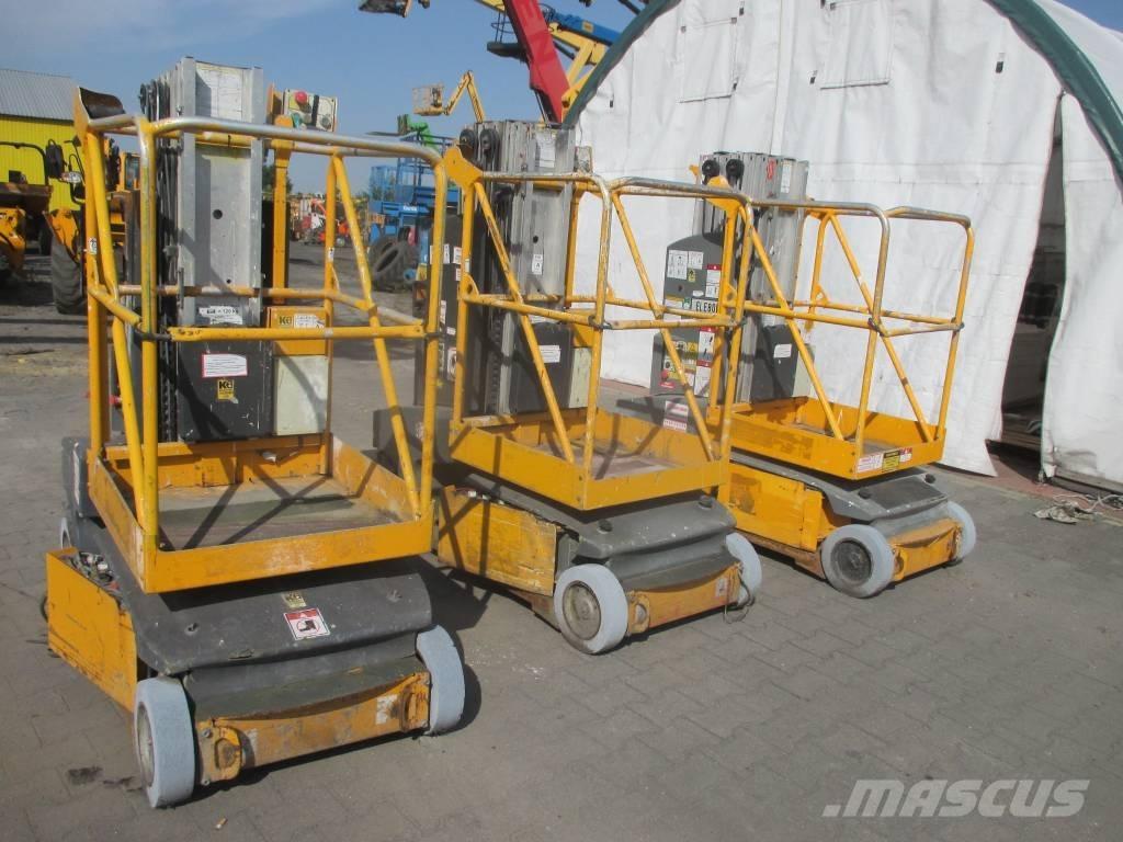 JLG Toucan Junior 8 Вертикальні щоглові підйомники