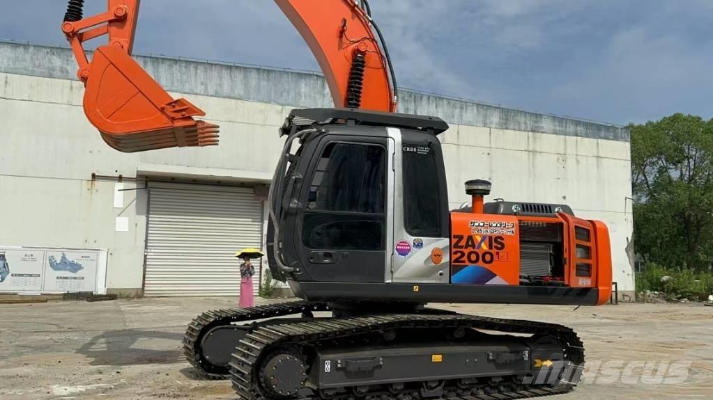 Hitachi ZX 200-3 G Гусеничні екскаватори