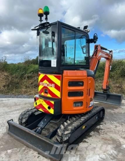 Hitachi Zaxis 26 U Міні-екскаватори < 7т