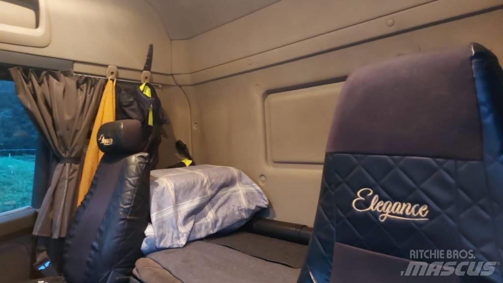 Scania R440 Лісовози