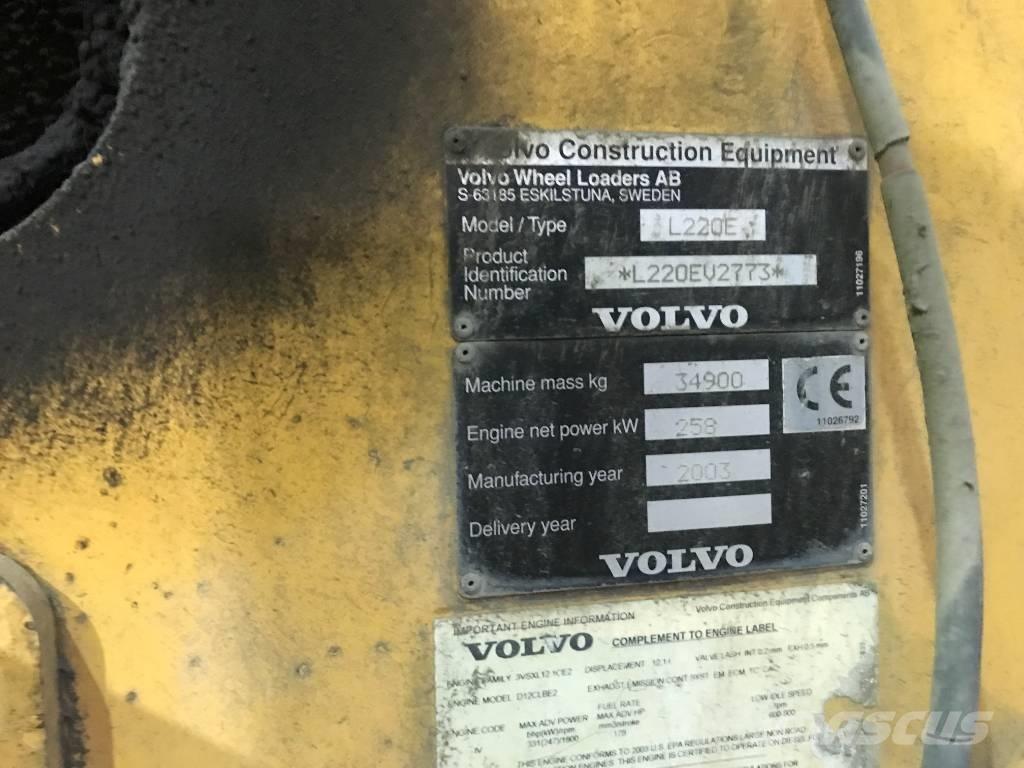 Volvo L 220 E Фронтальні навантажувачі