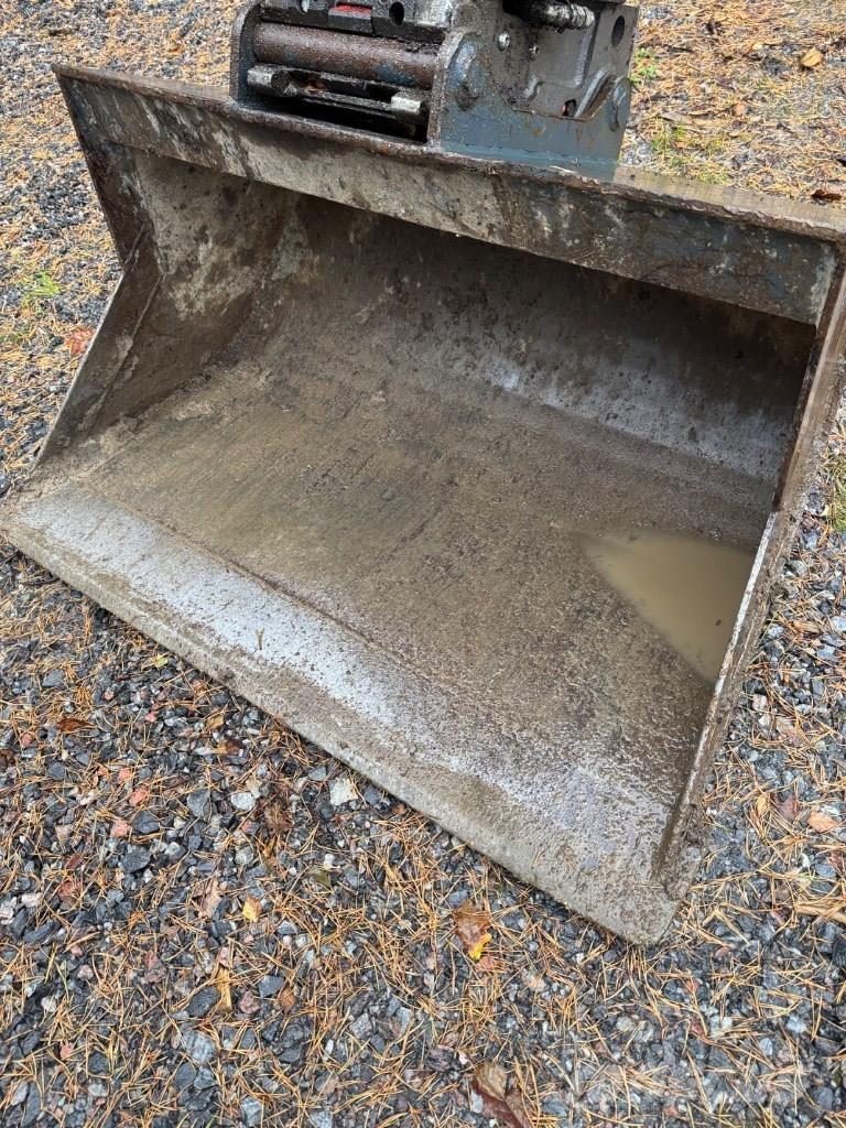 Volvo ECR 88 D Середні екскаватори 7т. - 12т.