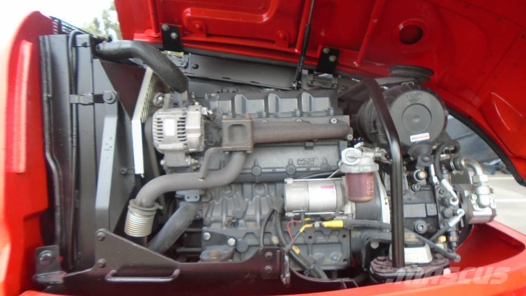 Manitou 200 ATJ Колінчаті підйомники