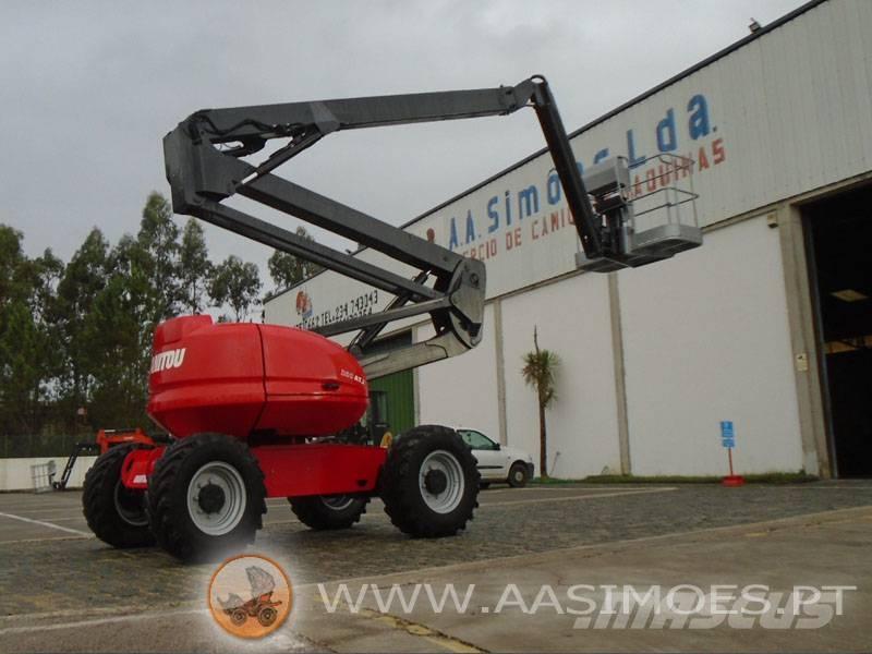 Manitou 200 ATJ Колінчаті підйомники