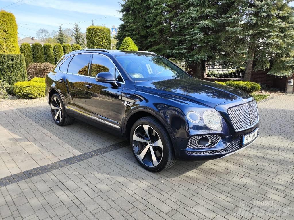 Bentley Bentayga V8 Автомобілі