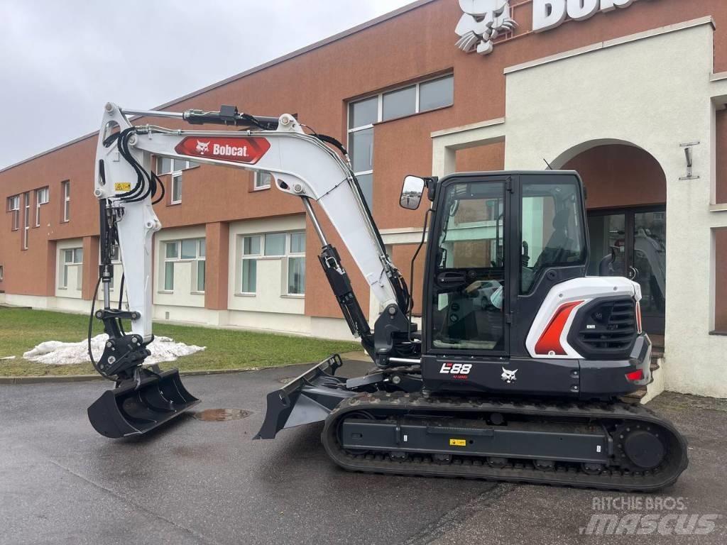 Bobcat E88 Гусеничні екскаватори
