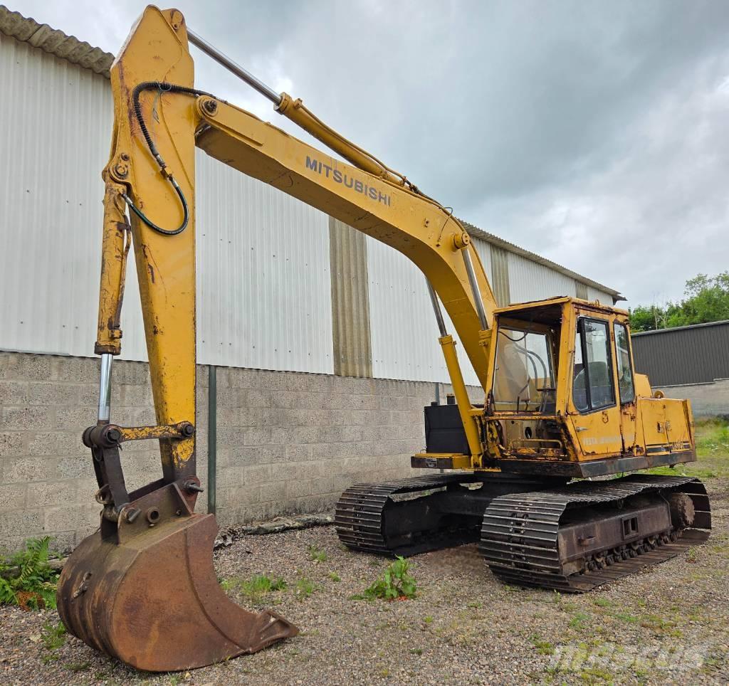 Mitsubishi MS 120 Гусеничні екскаватори