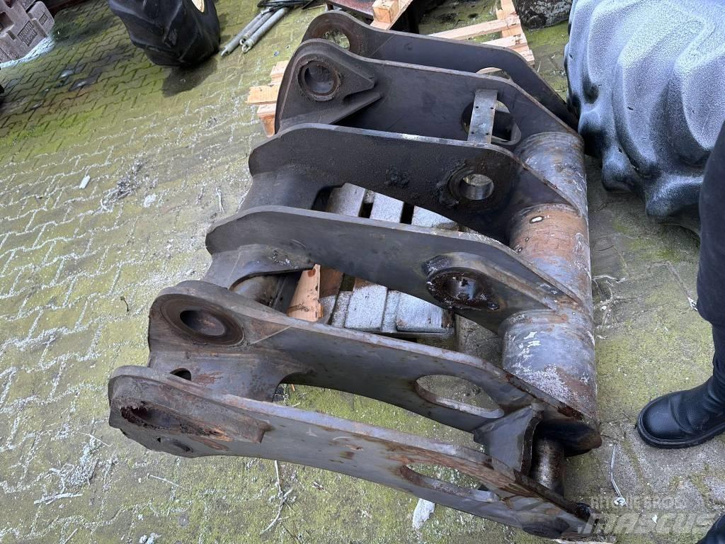 Volvo Quick coupler Швидкі з`єднувачі
