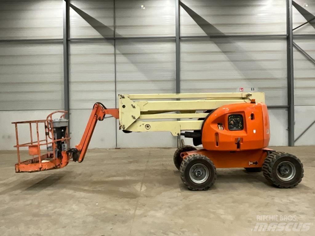 JLG 450 AJ Колінчаті підйомники