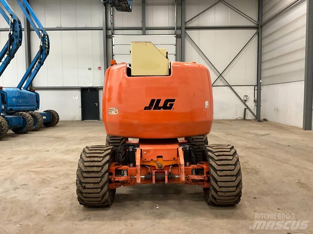 JLG 450 AJ Колінчаті підйомники