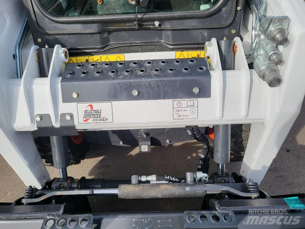 Bobcat S100 Міні-навантажувачі