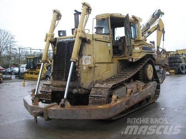 CAT D8N Гусеничні бульдозери