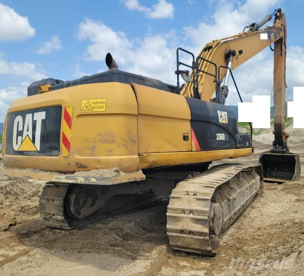 CAT 336D2L Гусеничні екскаватори