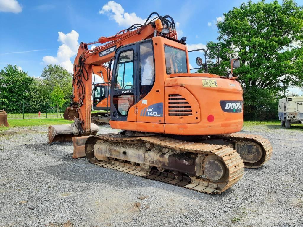 Doosan DX 140 LCR-3 Гусеничні екскаватори