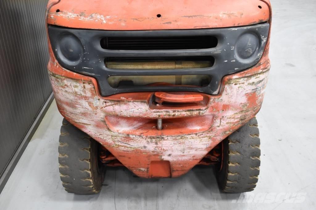 Linde H 25 D - 01 Дизельні навантажувачі