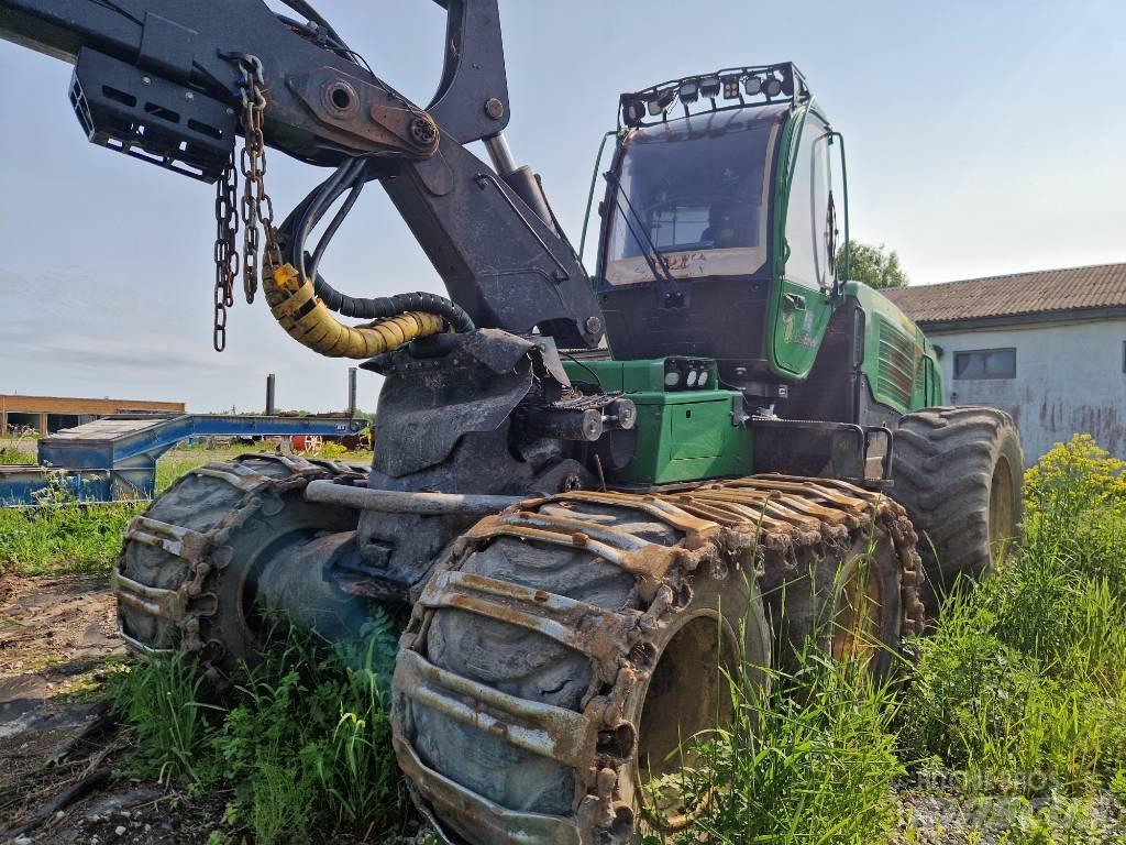 John Deere 1170E Харвестери