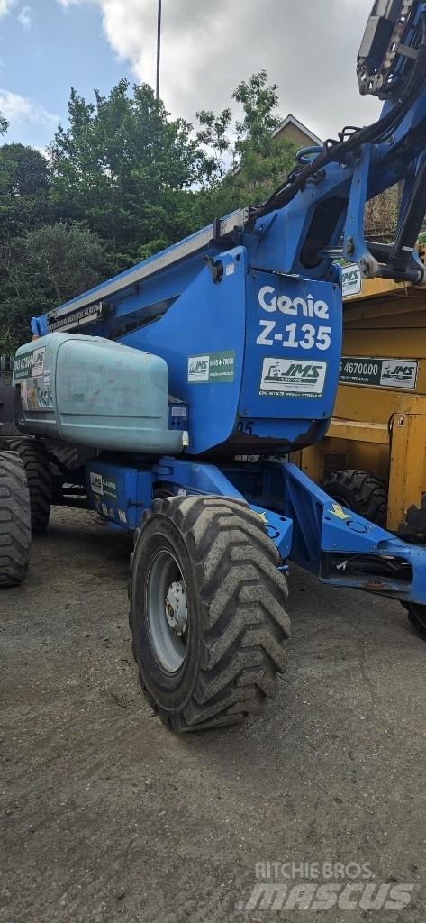 Genie Z 135/70 Колінчаті підйомники
