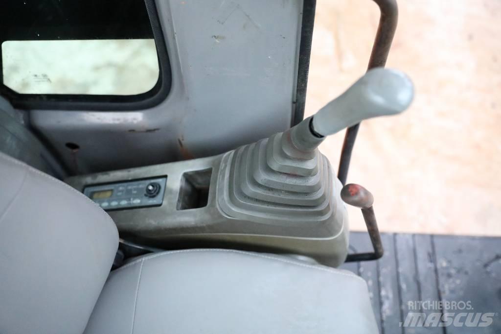 Hitachi ZX 70 Гусеничні екскаватори