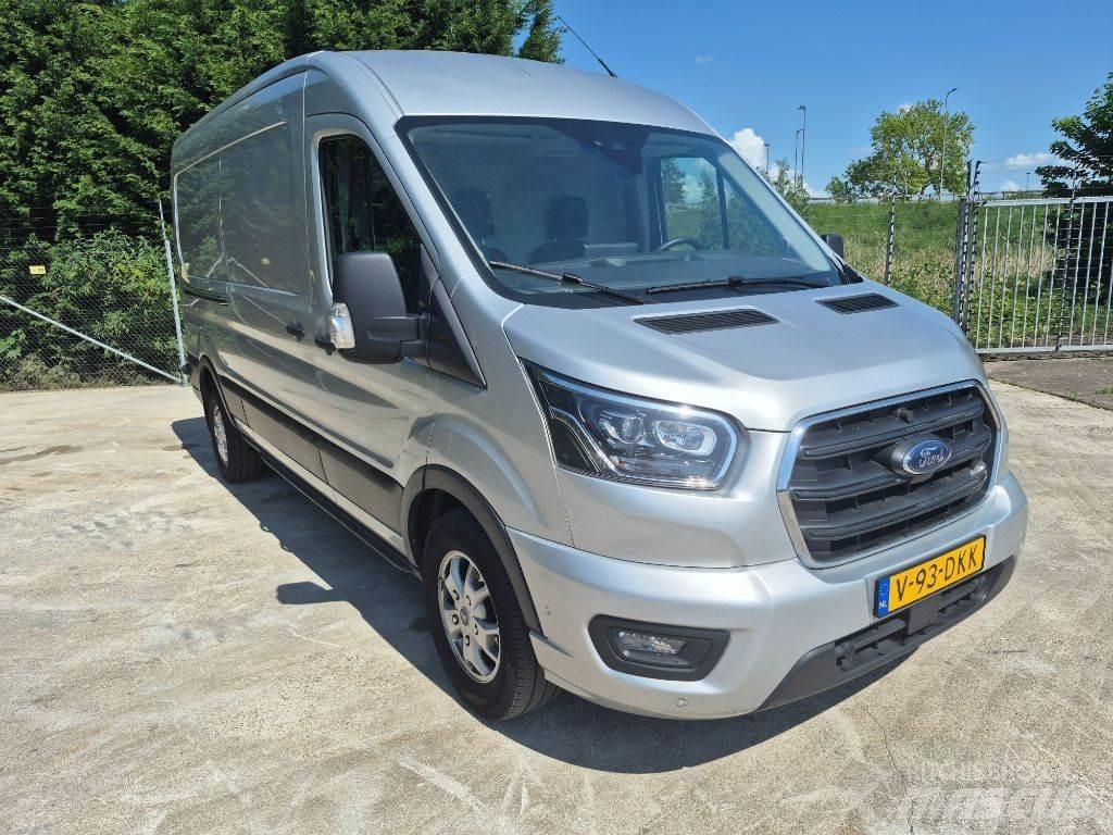 Ford Transit Панельні фургони