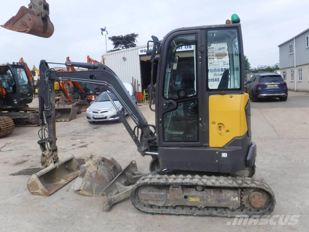 Volvo ECR 25 D Міні-екскаватори < 7т