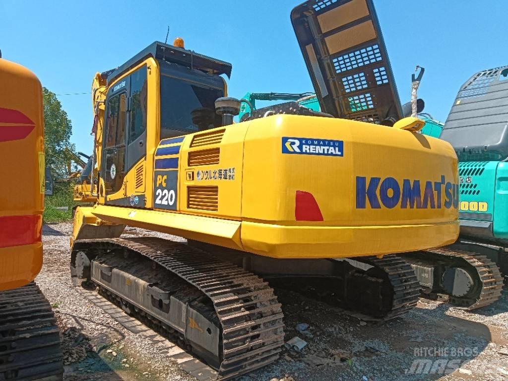 Komatsu PC 220 Гусеничні екскаватори