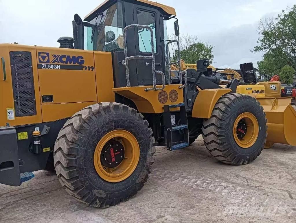 XCMG ZL 50 GN Фронтальні навантажувачі