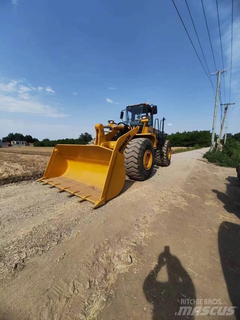 Komatsu WA 470-3 Фронтальні навантажувачі