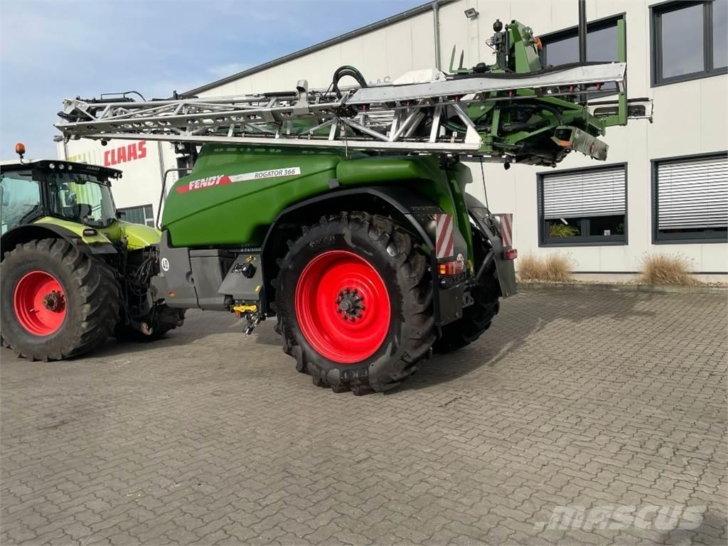 Fendt Rogator 366 Причіпні обприскувачі