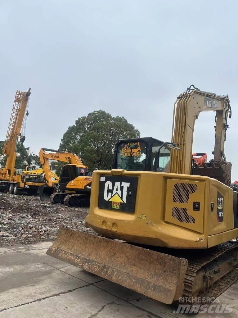 CAT 307.5 Середні екскаватори 7т. - 12т.
