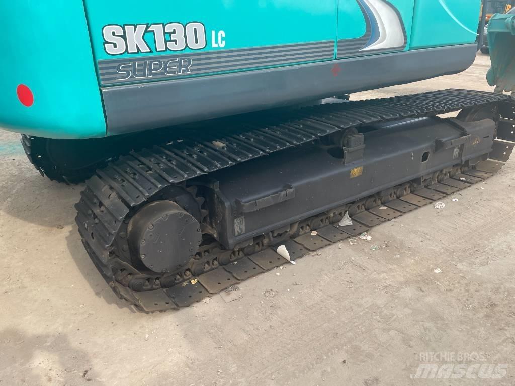 Kobelco 130 Середні екскаватори 7т. - 12т.