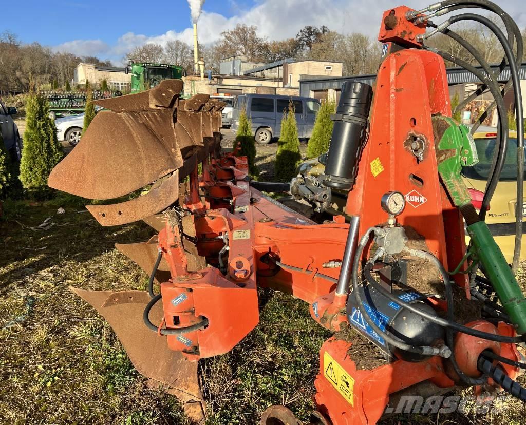 Kuhn Vari-Master 123 Реверсивні плуги