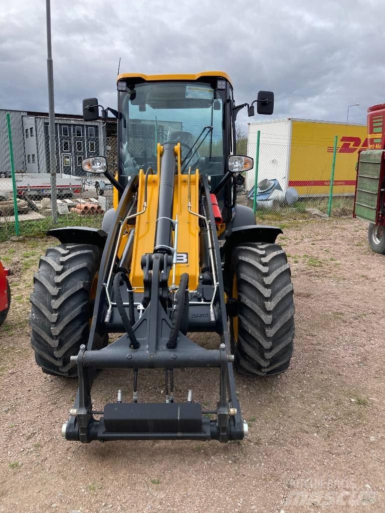 JCB 409 Фронтальні навантажувачі