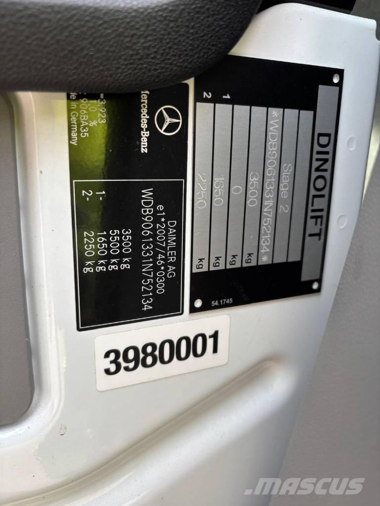 Dino 230 VT Автовишки на базі вантажівки