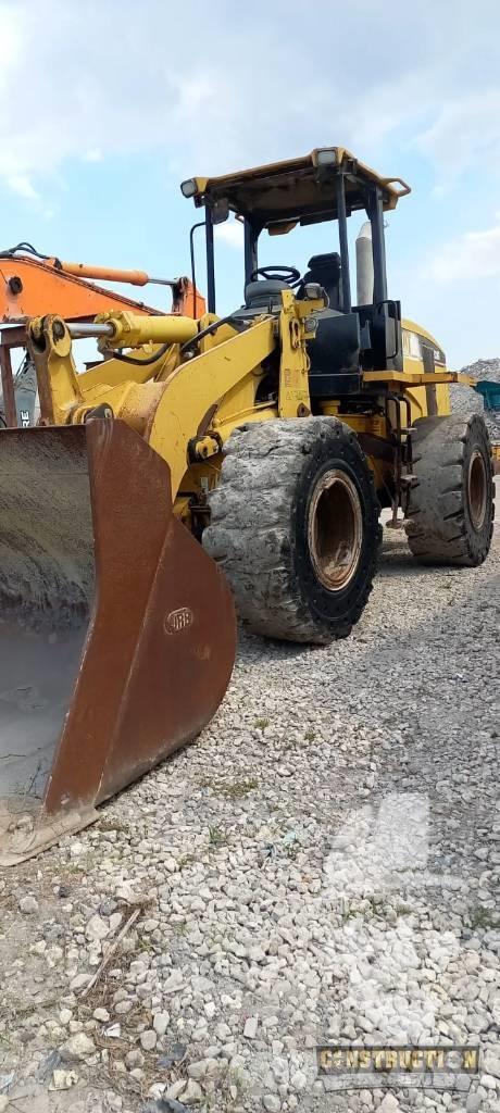 CAT 938 G Фронтальні навантажувачі