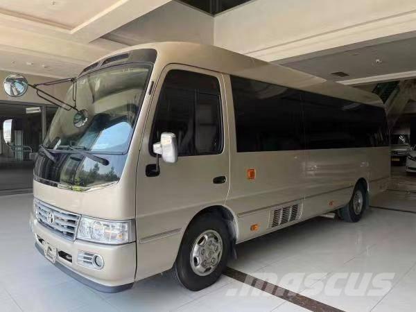 Toyota Coaster Bus Мікроавтобуси