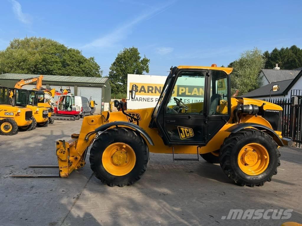 JCB 528 S Телескопічні навантажувачі