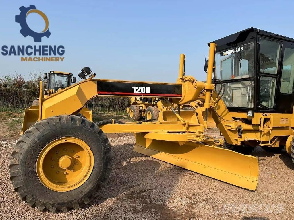 CAT 120H Грейдери