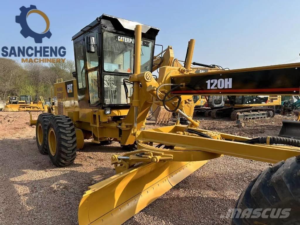 CAT 120H Грейдери