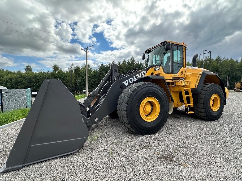 Volvo L 220 G Фронтальні навантажувачі