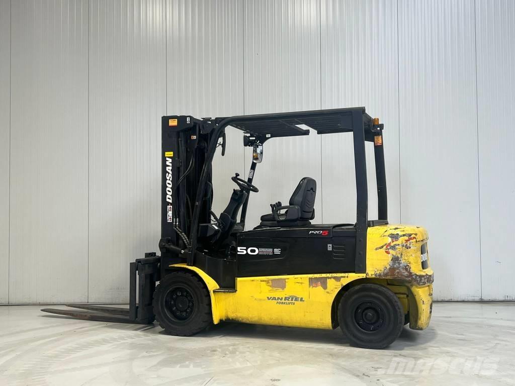 Doosan B50X-5 Електронавантажувачі