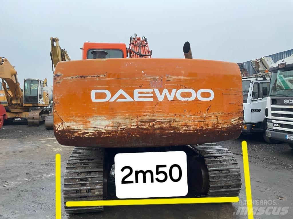 Daewoo Solar 220 LC Гусеничні екскаватори